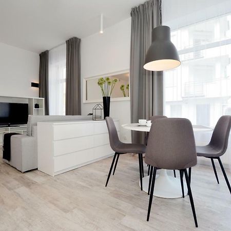 Apartament Towarowa Kolobrzeg Apartment Bagian luar foto